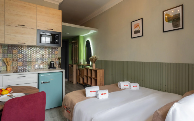 Апартаменты KeyGo #1010 Студия рядом с метро Окружная