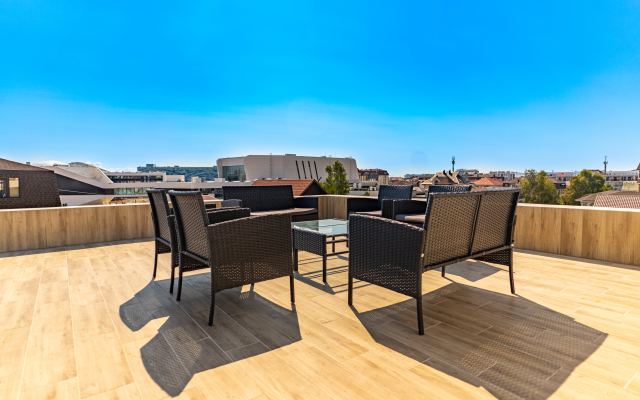 Sunset Apartment