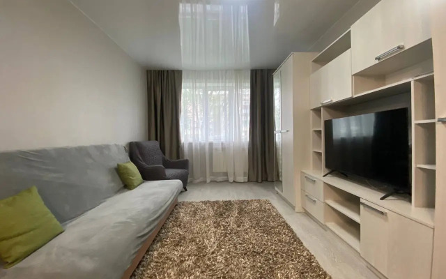 U Parka Gagarina Flat