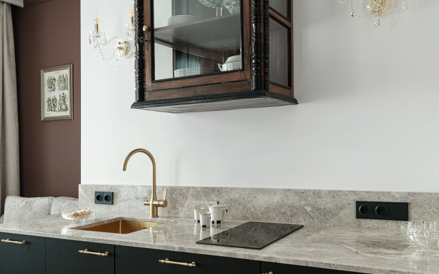 Квартира с авторским дизайном LetYourFlat Burgundy