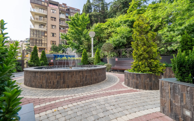 Dizaynerskaya S Vidom Na More I Dendrariy Flat