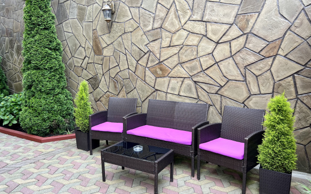 Zolotoy Lev Guest House