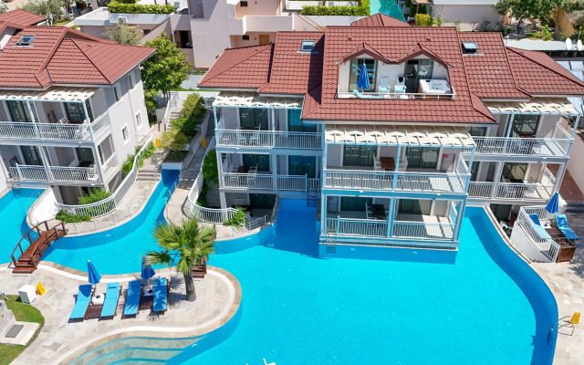 Mozaik Swim Up Hotel