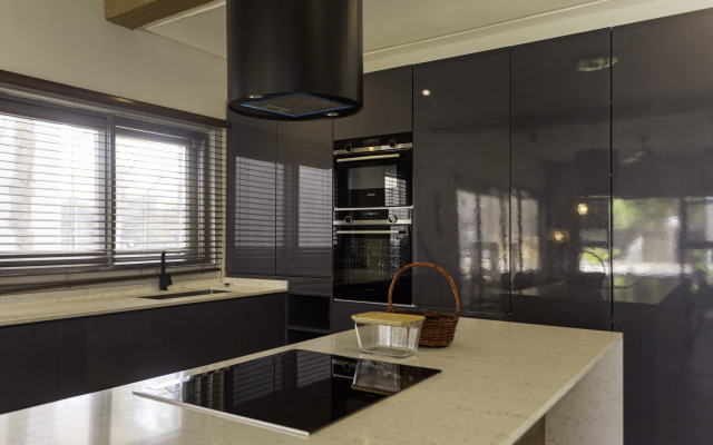 Serenity Residences & Spa, Kokrobite Beach Hotel