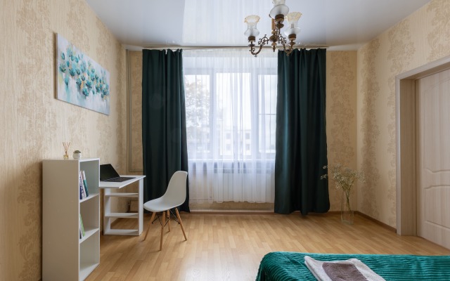 Квартира двухкомнатная Stepanenkov в центре на Маслякова 9