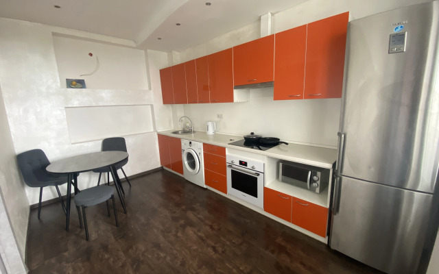 Ryadom S Vokzalom Flat