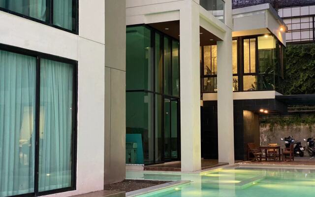 Viva Patong Yoho Condominium C401 Apartments