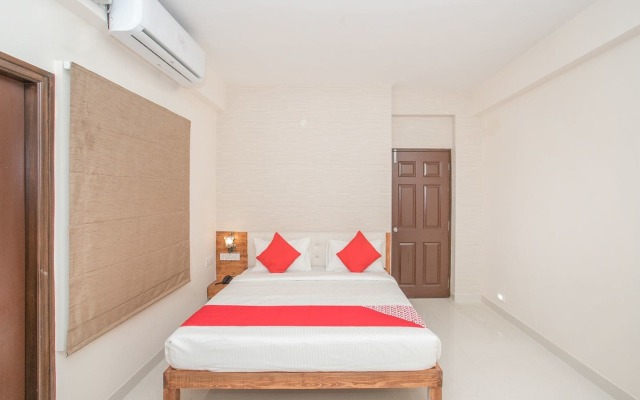 Отель Dollars Nest