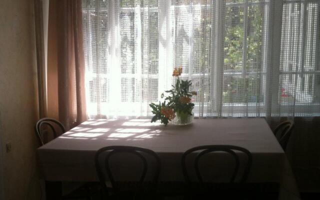 Granat Garden Aprtments