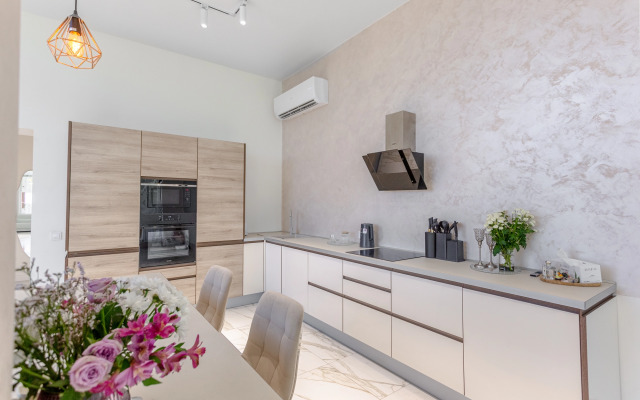 Eksklyuzivny Dom Na Chernoy Rechke Private house