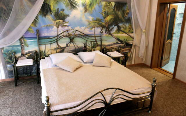 Puteshestvennik Guest House