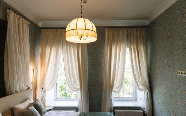 Отель Красный Угол