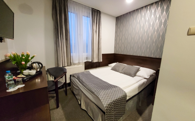 Hotel Fero Express