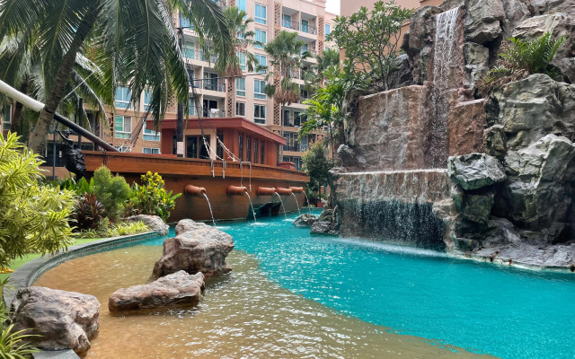 Апартаменты Atlantis Condo Resort Pattaya