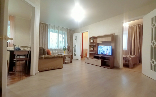 Na Oktyabrya 47a Apartments