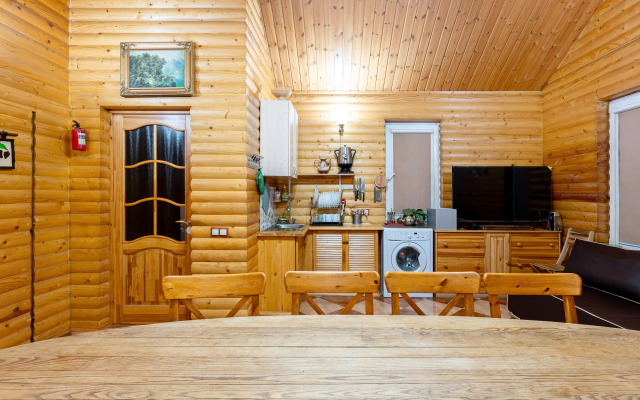Uyutny GS Bolshoy Besedkoy I Klassnoy Baney Guest house