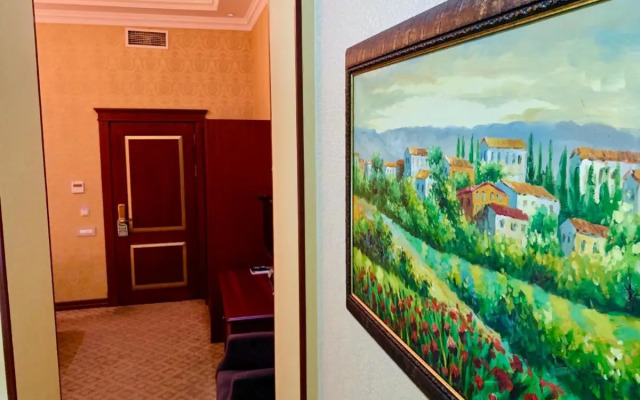 Clover Boutique Hotel