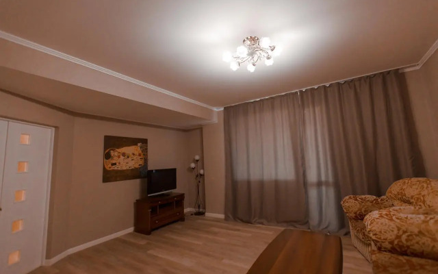 Rivyera Flat