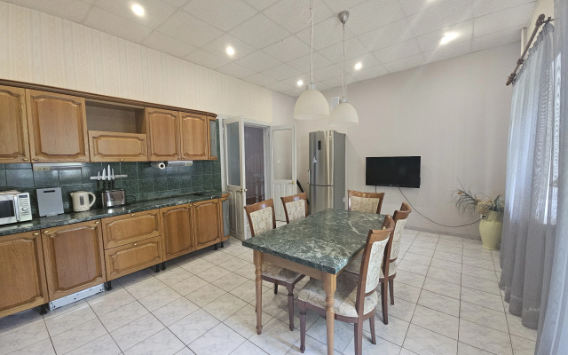V Cherte Goroda Private house