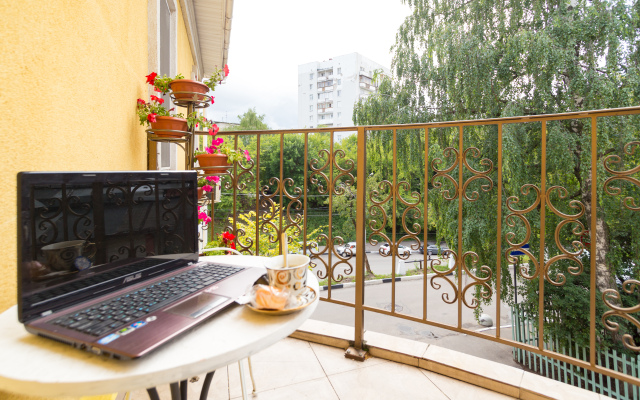 innJOY Guest house