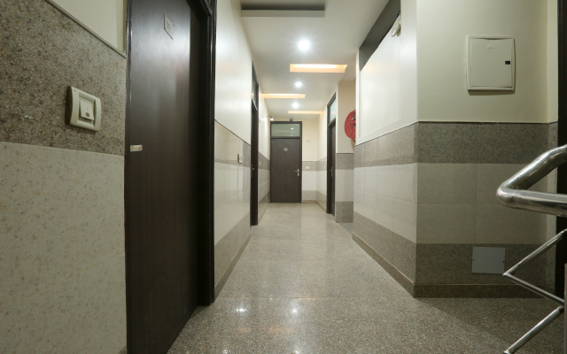 Airport Hotel Mayank Residency