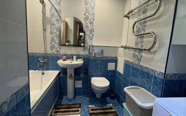 Квартира однокомнатная с видом на Волгу и стaдиoн