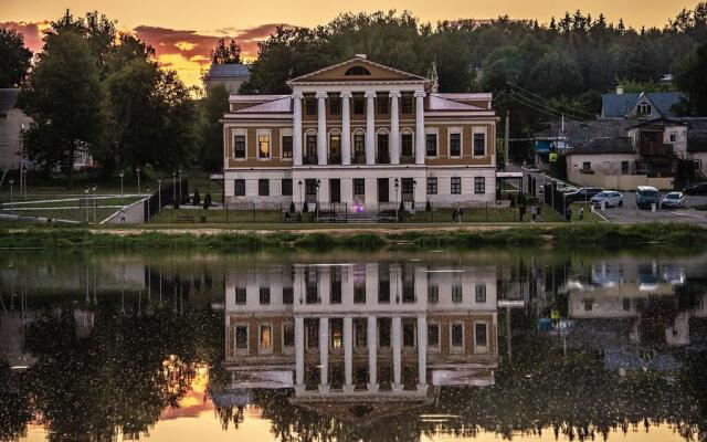 Usadba Mosolov Guest House