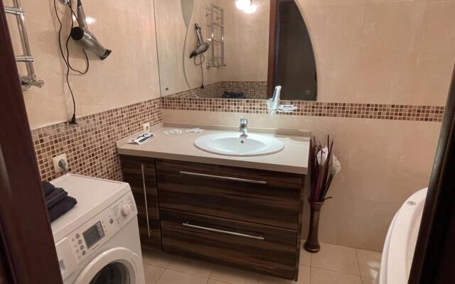 Апартаменты Уютная трёхкомнатная квартира