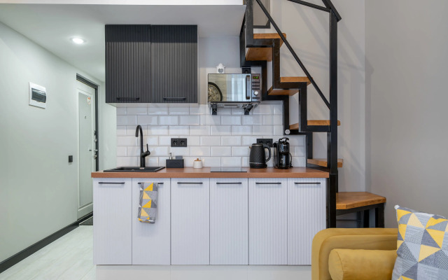 Квартира Уютная Двухуровневая Студия на Гороховой