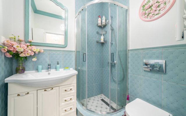 Квартира Окно в Париж