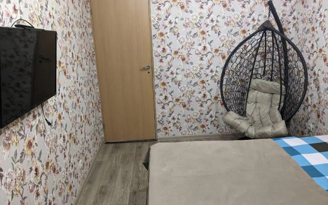 RentHome na ulice Kazachya u TRC Tochka Siti Flat