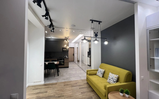 SKY INN Color Gold Apartment