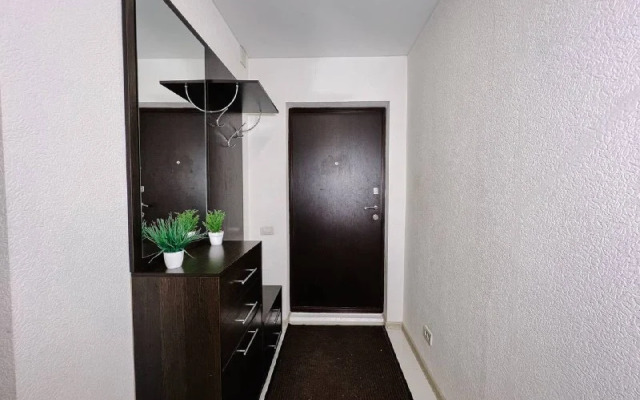 Апартаменты Уютные в Самом Центре Города Aparts.