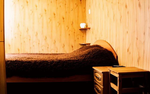 Manzherok Guest House