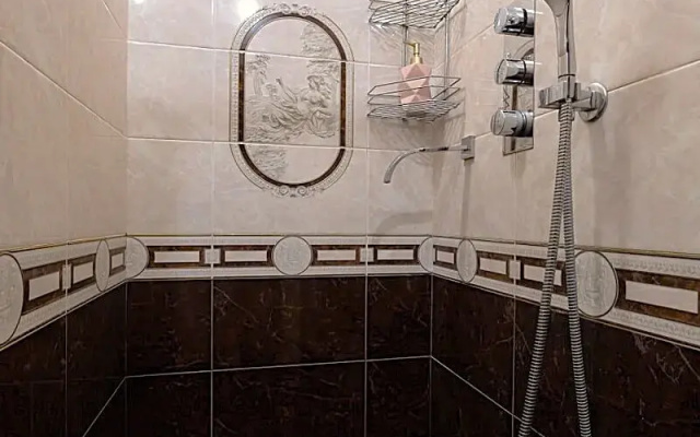 Квартира Life Apartments Трехкомнатная