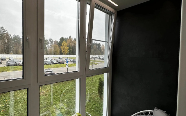 S Sovremennym Remontom i Beskontaktnym Zaseleniem Flat