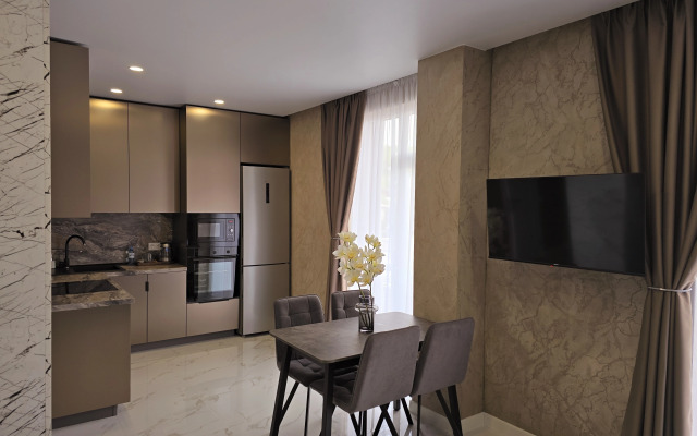SilverPeak Apartments