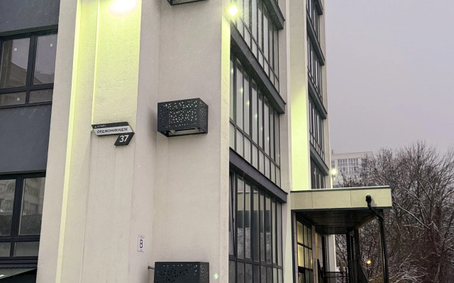 Квартира 2х-к с дизайнерским ремонтом в ЖК Апарт