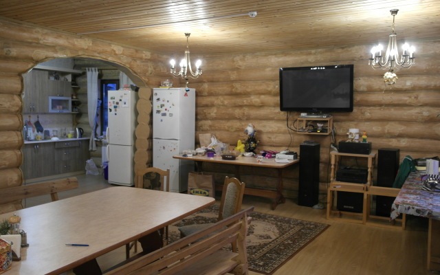 Ozero Ladeniki Guest House