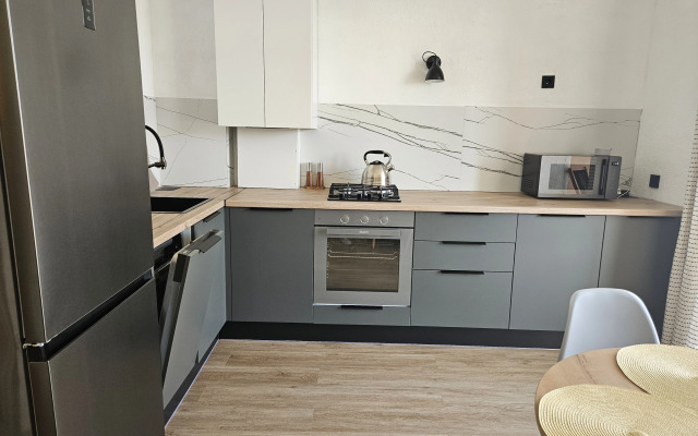 S baltiyskoy dushoy Flat