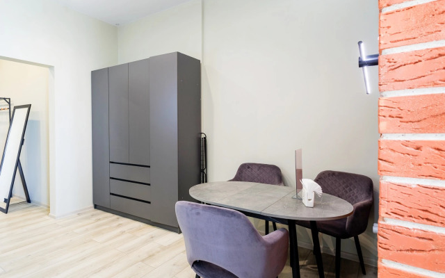 Uyutnaya Kvartira Na Dostoyevskogo 57 Apartments