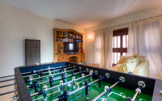 050 Fantastic Family Fun Villa St Julians