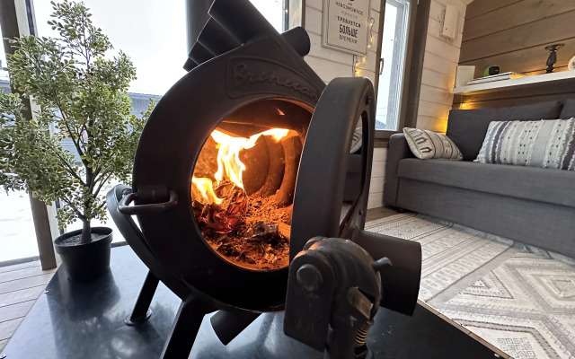 Частный дом уютный дубль у леса и поля