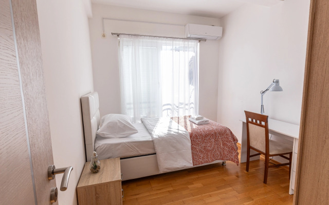 Castagna Apartments