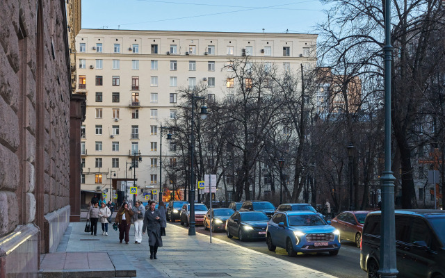 V Skandinavskom Stile Na Patriarshikh Prudakh Apartment