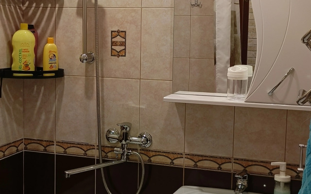 Квартира Уютная Дзержинского 60