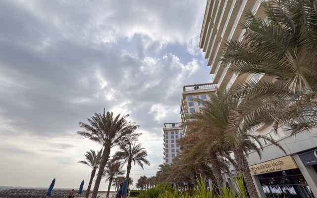 Apartamenty 1BR Beach Access Pool Gym Pacific Al Marjan