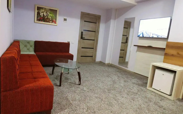 Amazon Hotel