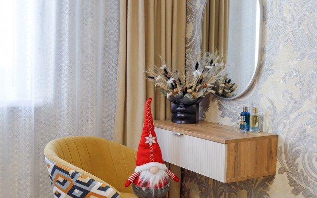 Апартаменты на Революционной 4