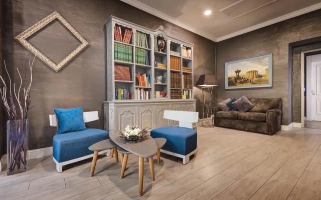 Dharma Style Hotel